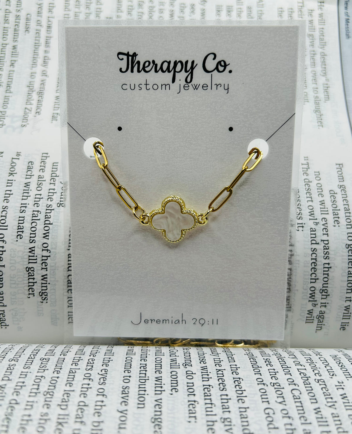 Gold Pendant Paperclip Necklace